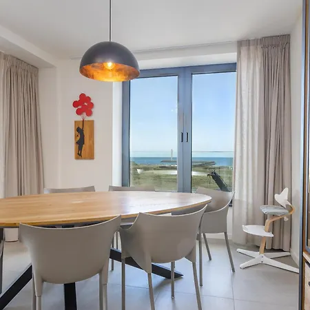 Apartment Ensor Ii 0503